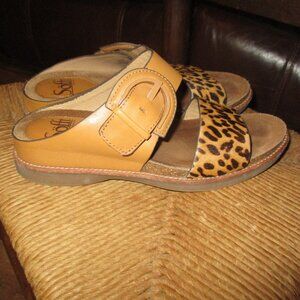 Brand New without Tags !  Sofft Braye Sandals